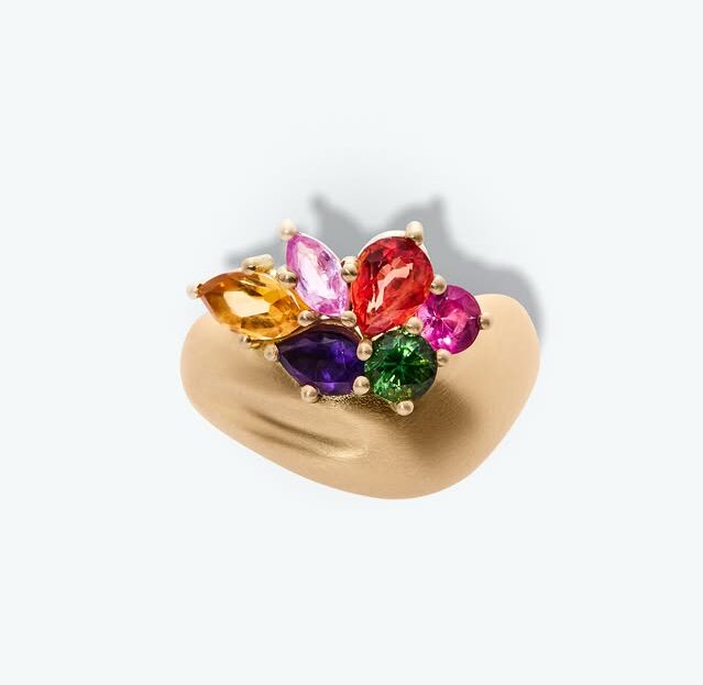 Multicoloured sapphires, emeralds and champagne diamonds bring colour and movement to ECHOES, Nada Ghazal’s first complete High Jewellery collection